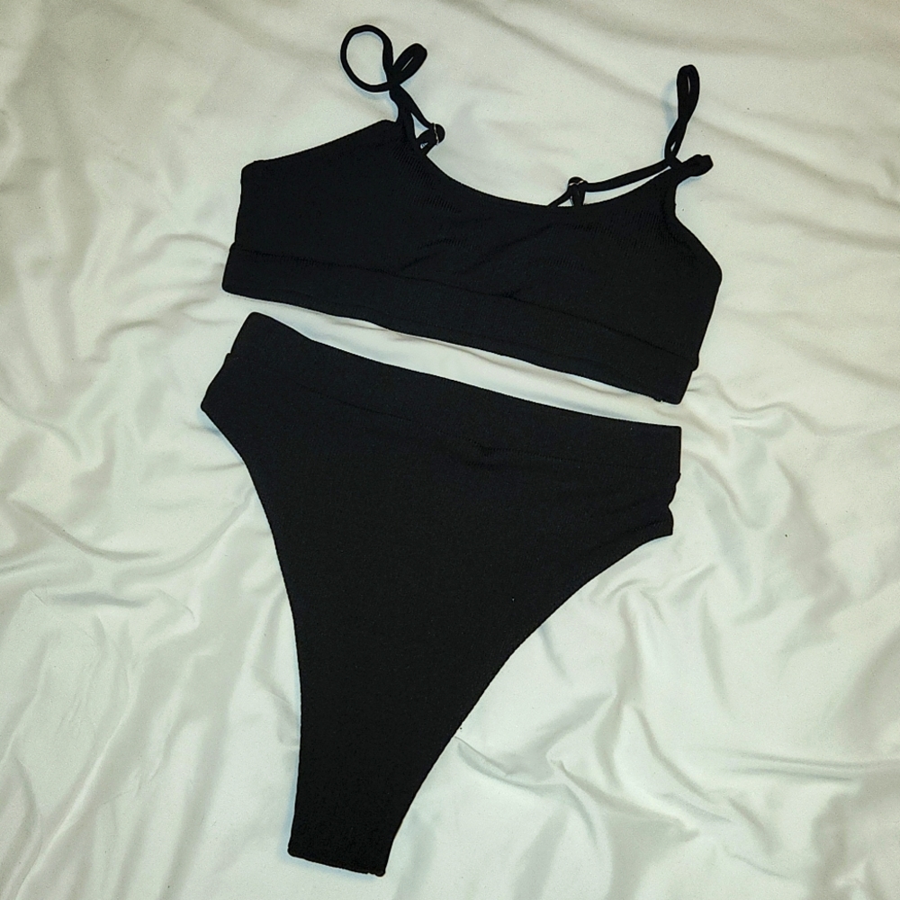 Matte Collection Ribbed Black Bikini